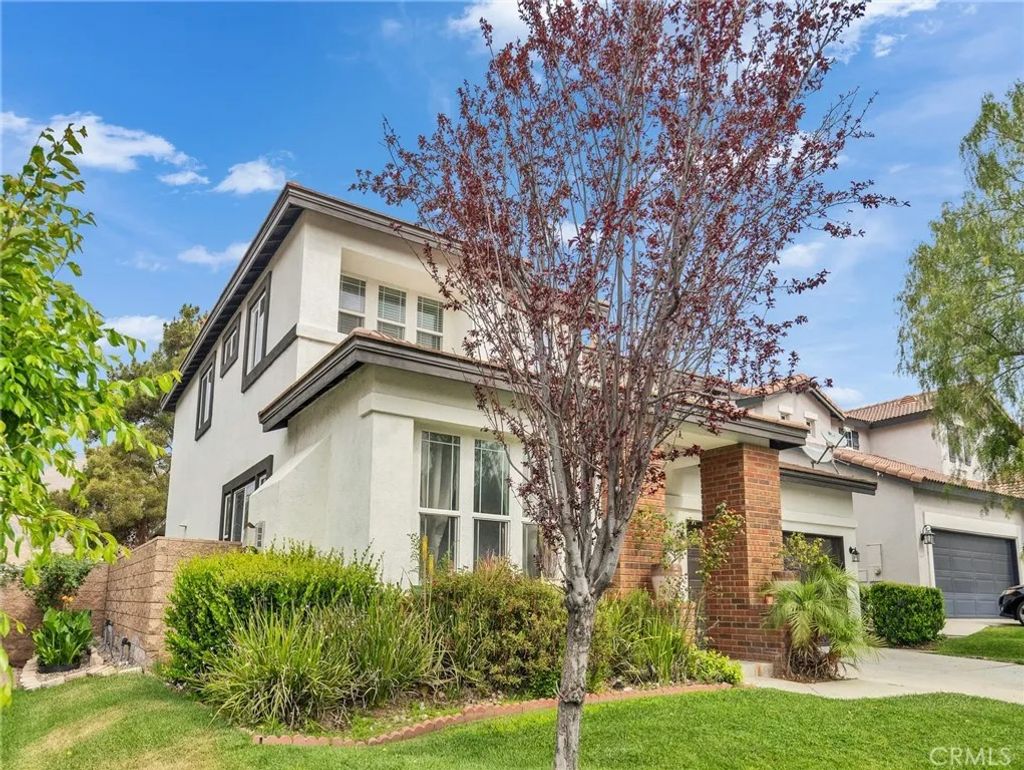 Photo of 34326 Forest Oaks Dr, Yucaipa, CA 92399 (MLS # WS26068909)