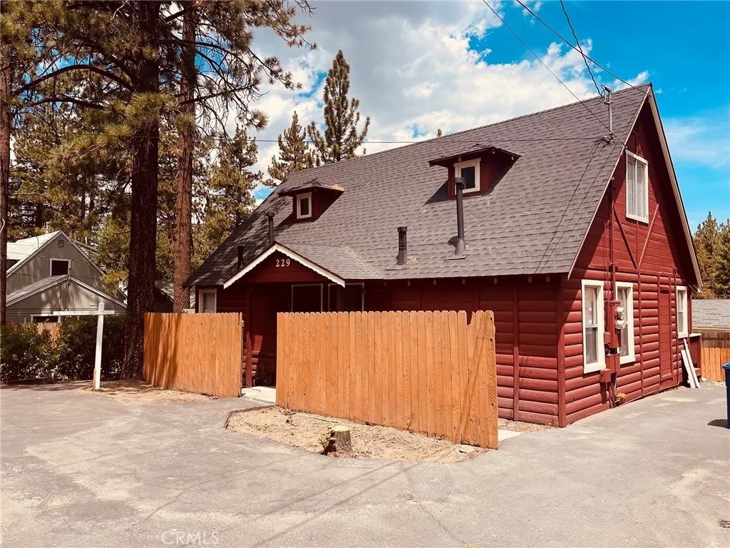 229 E Big Bear