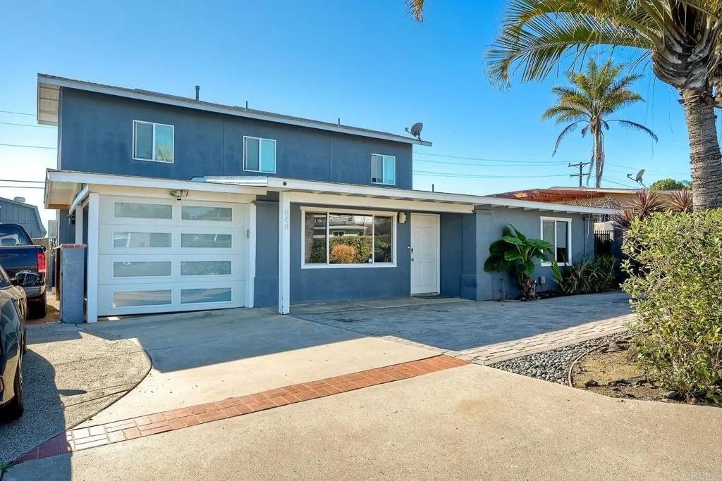 Photo of 648 Cocapah Street, Vista, CA 92083 (MLS # NDP2603244)