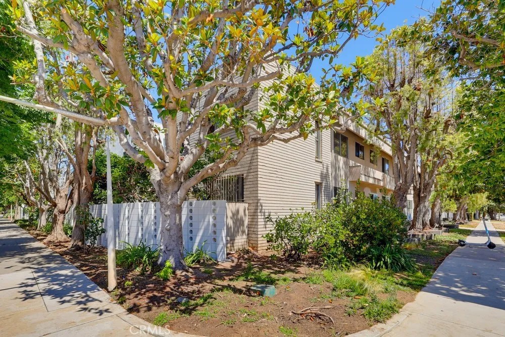 3166 S Sepulveda Boulevard 6