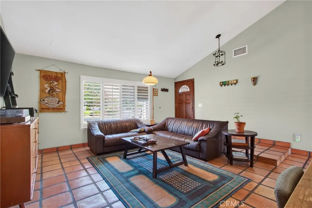 3395 Santa Cruz Drive
