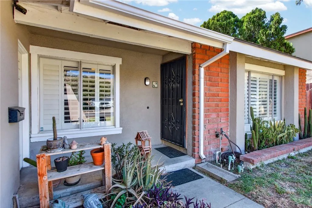 3395 Santa Cruz Drive
