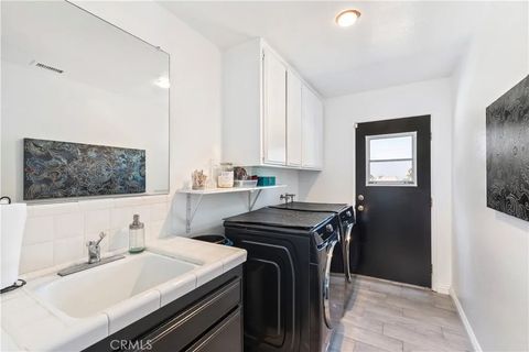 Tiny photo for 14272 laurel Drive, Riverside, CA 92503 (MLS # IG25248745)