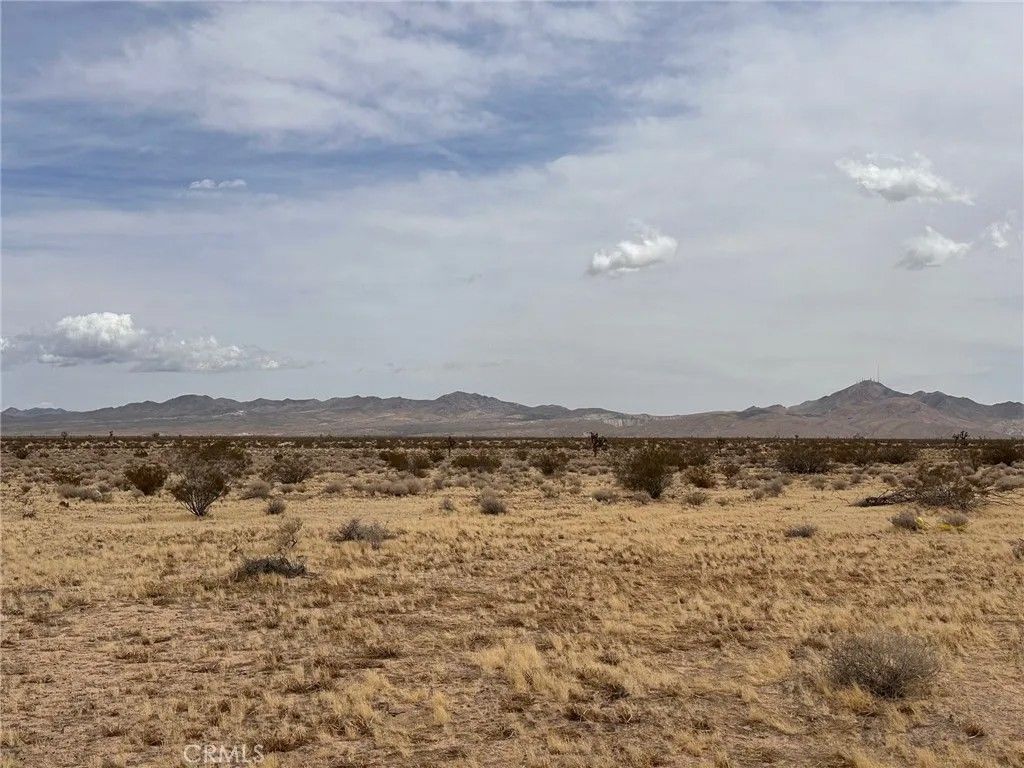 Photo of 0 Pearmain, Adelanto, CA 92301 (MLS # OC25242932)
