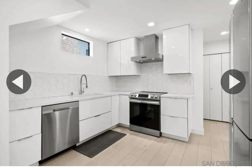 Photo of 1140 Pearl St, La Jolla, CA 92037 (MLS # 260001878)