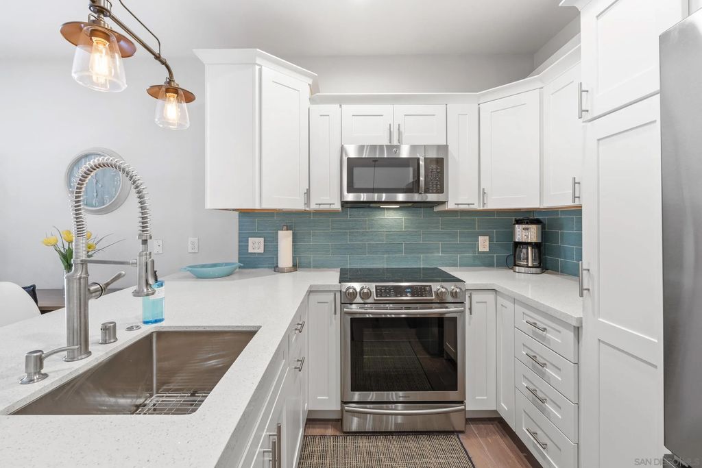 Photo of 1501 Front Street St #235, San Diego, CA 92101 (MLS # 260009530)