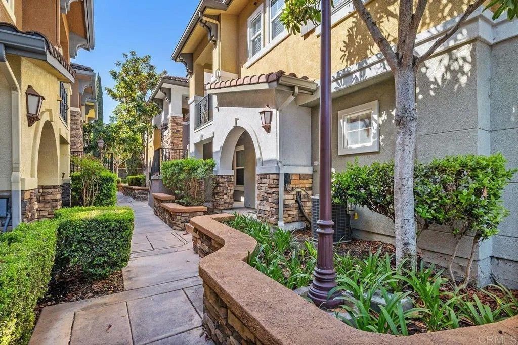 Photo of 156 Via Montisi, Santee, CA 92071 (MLS # PTP2602963)