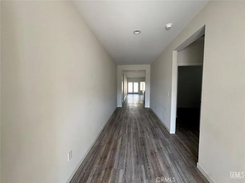 Tiny photo for 308 Acacia, Bakersfield, CA 93305 (MLS # SR25248328)