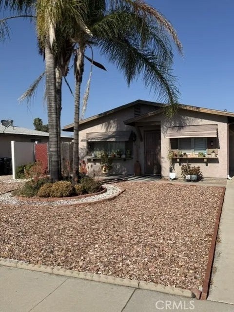 Photo of 596 San Pasquel ST, Hemet, CA 92545 (MLS # IV26211620)