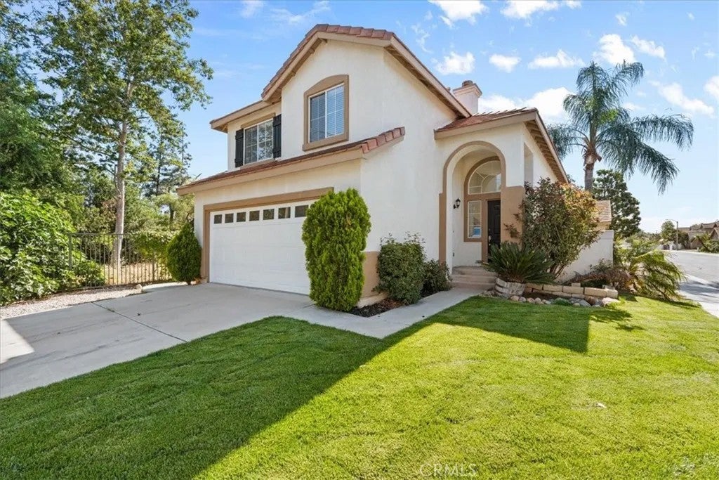 Photo of 821 Limelite WAY, Corona, CA 92878 (MLS # IV26113369)