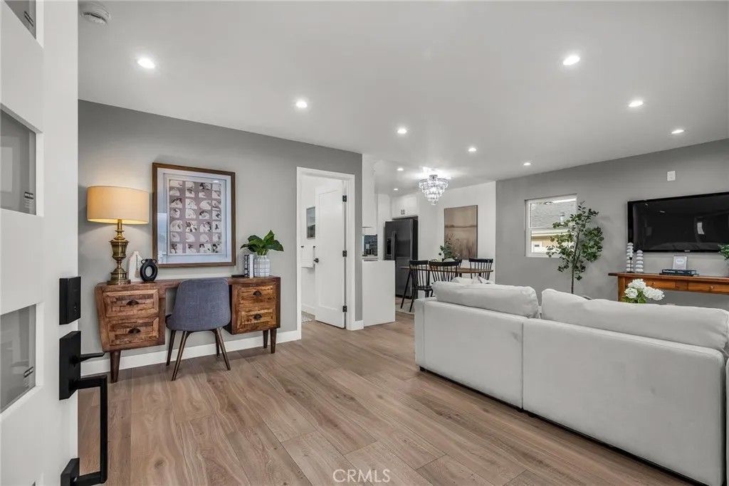 Photo of 25223 Weston Road, Torrance, CA 90505 (MLS # SB26006898)