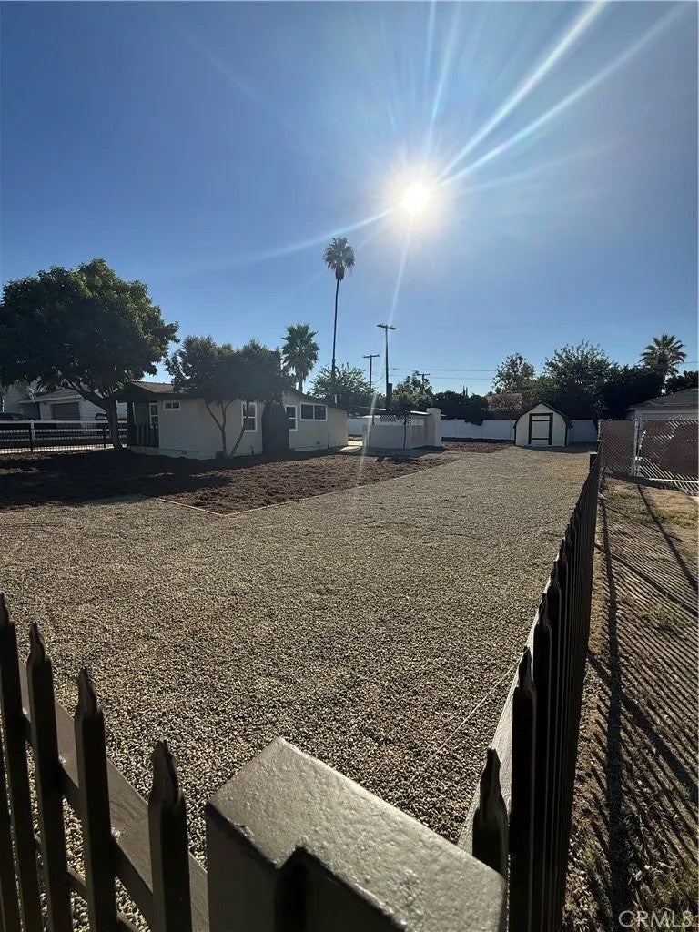5908 Grand