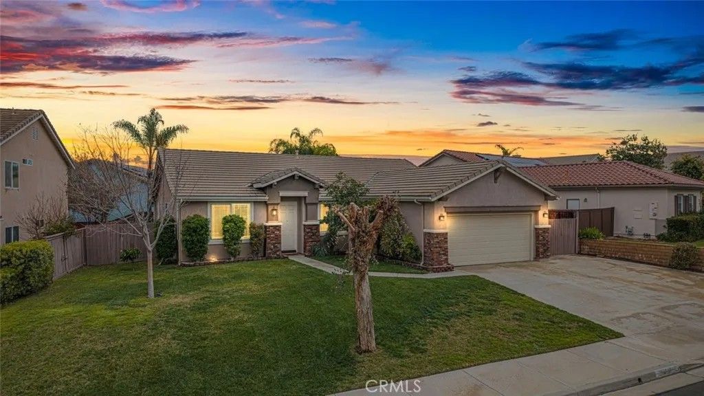 Photo of 40336 Torrey Pines, Murrieta, CA 92563 (MLS # SW26042436)