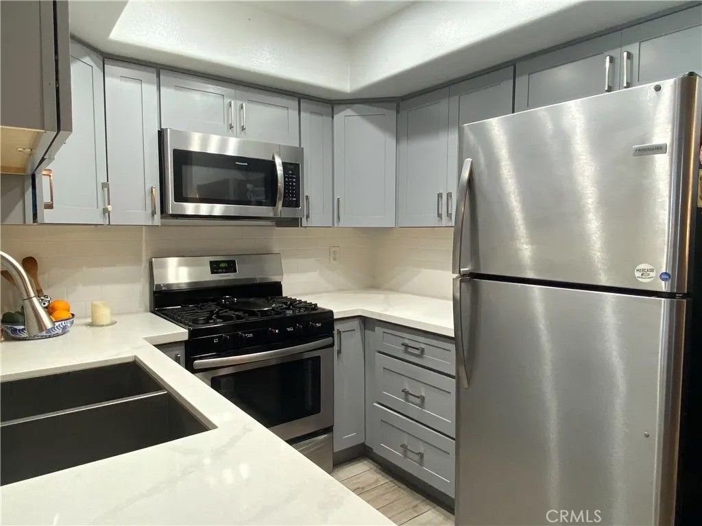 Photo of 2111 Cheyenne Way #5, Fullerton, CA 92833 (MLS # OC26039093)