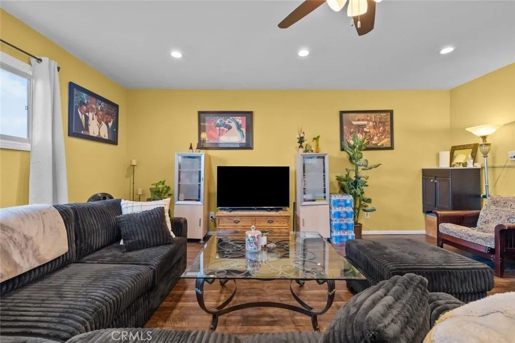 Photo of 13003 Arcturus Avenue, Gardena, CA 90249 (MLS # SR26071860)