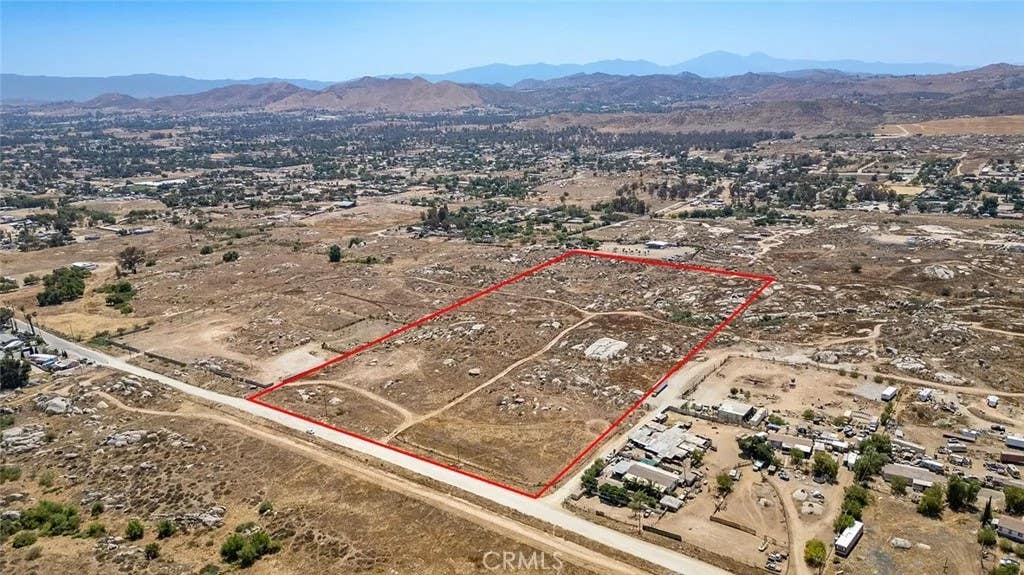 Photo of 19 Lukens, Perris, CA 92570 (MLS # TR26126022)