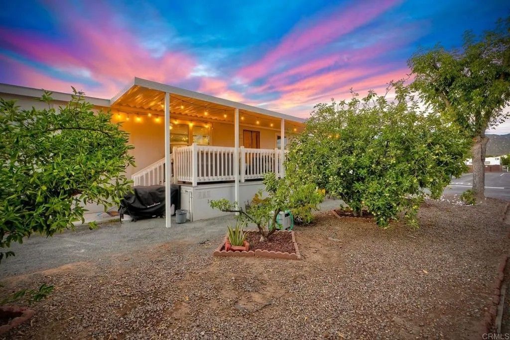 Photo of 2700 E valley park Way #81, Escondido, CA 92027 (MLS # NDP2508621)