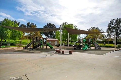 Tiny photo for 35 Edmonton Way, Rancho Santa Margarita, CA 92688 (MLS # OC26154708)