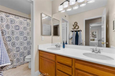 Tiny photo for 35 Edmonton Way, Rancho Santa Margarita, CA 92688 (MLS # OC26154708)