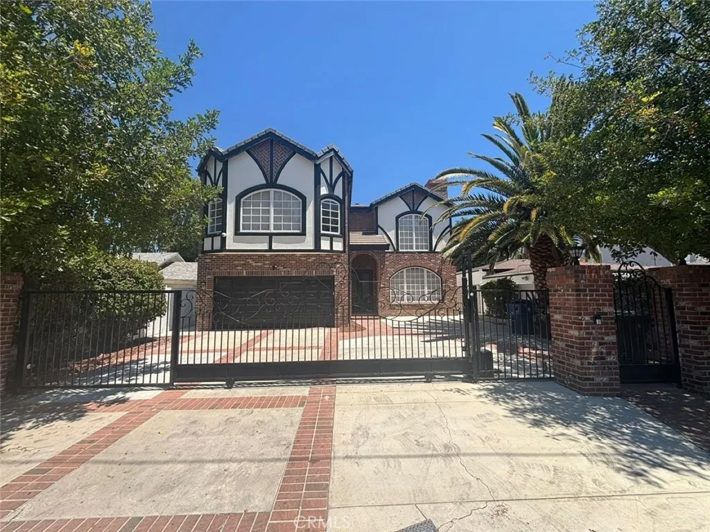5514 SYLVIA Avenue
