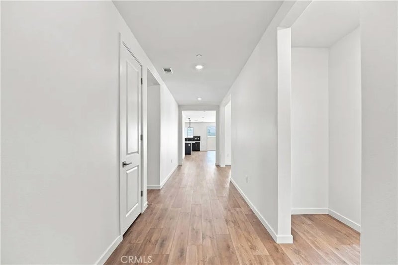 3253 E Avenue J-4