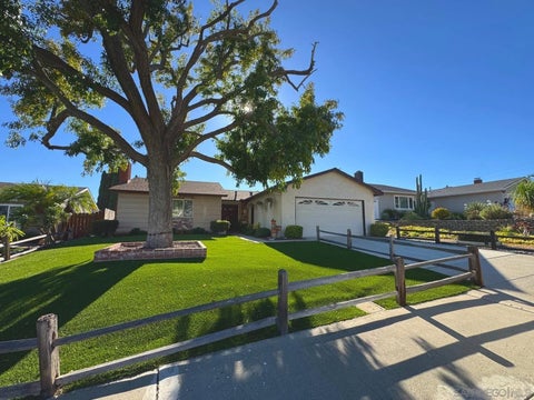 Photo of 13831 Otis Pl, Poway, CA 92064 (MLS # 260024964)