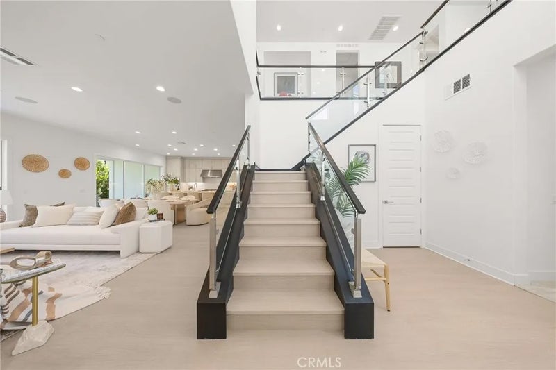 200 Orange Grove