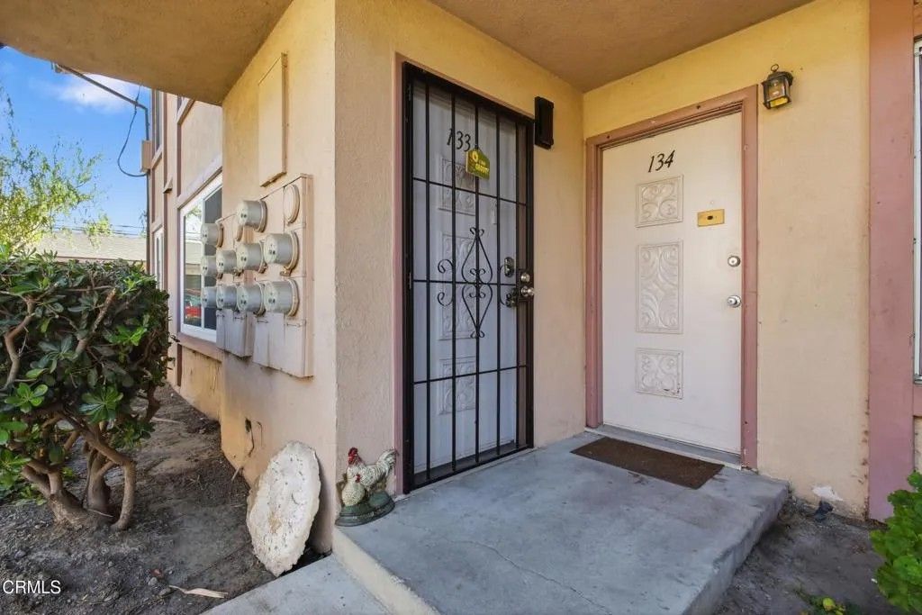 Photo of 1920 N H Street #133, Oxnard, CA 93036 (MLS # V1-35494)