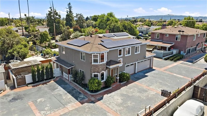 11641 Bryant
