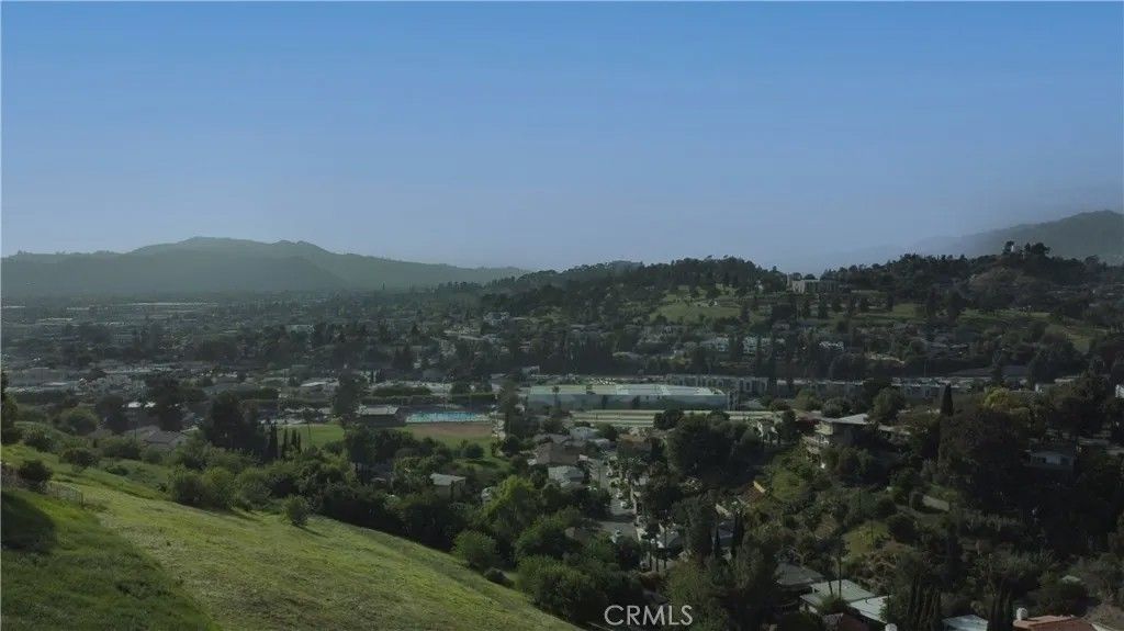 Photo of 3724 N Barryknoll Dr, Los Angeles, CA 90065 (MLS # CV25280078)