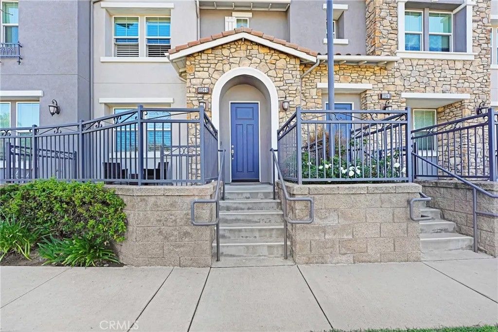 Photo of 2234 Winifred St #2, Simi Valley, CA 93063 (MLS # SR26062504)