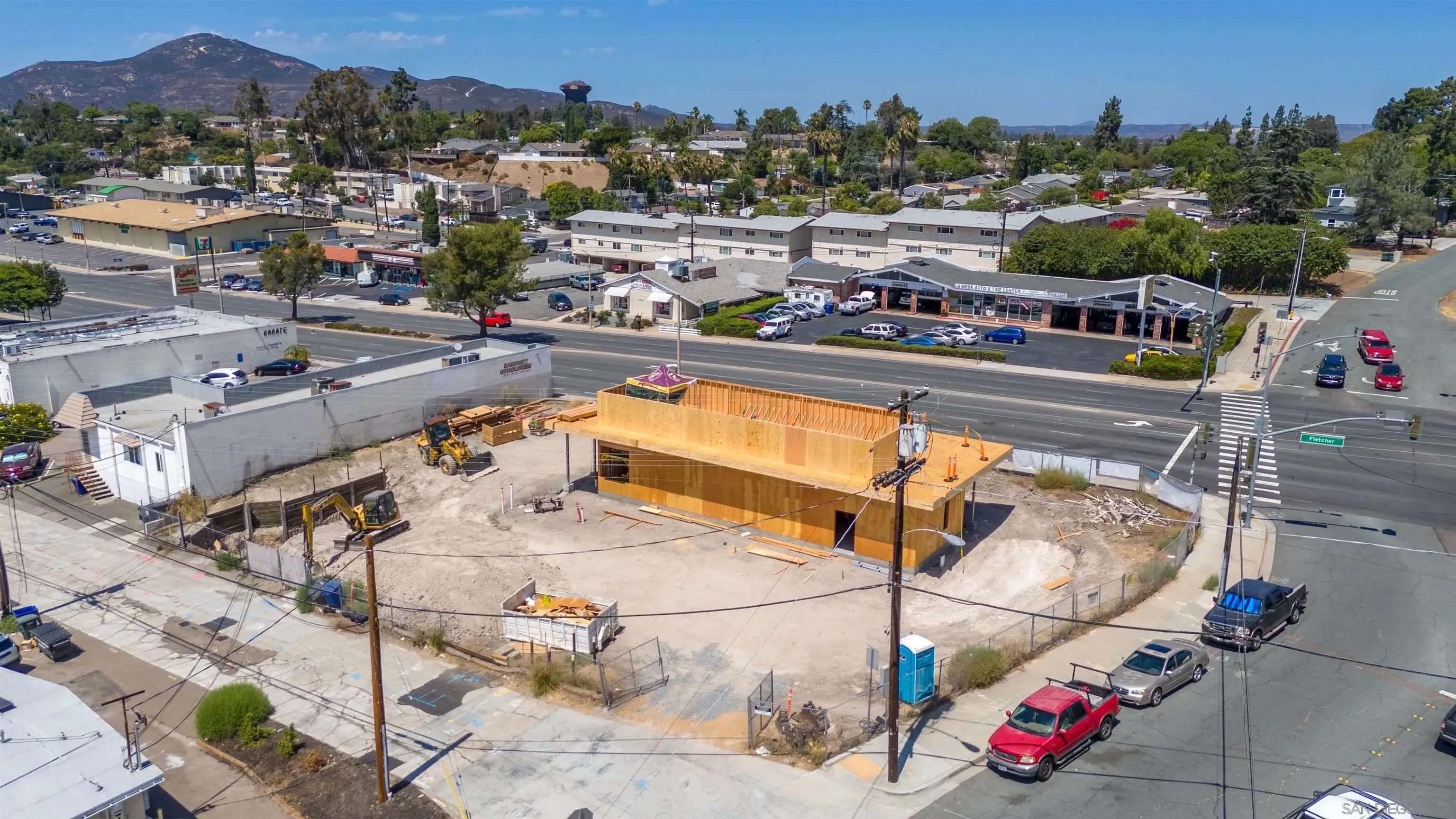 El Cajon, California 92020, United States, ,1 BathroomBathrooms,Commercial,Active,186203