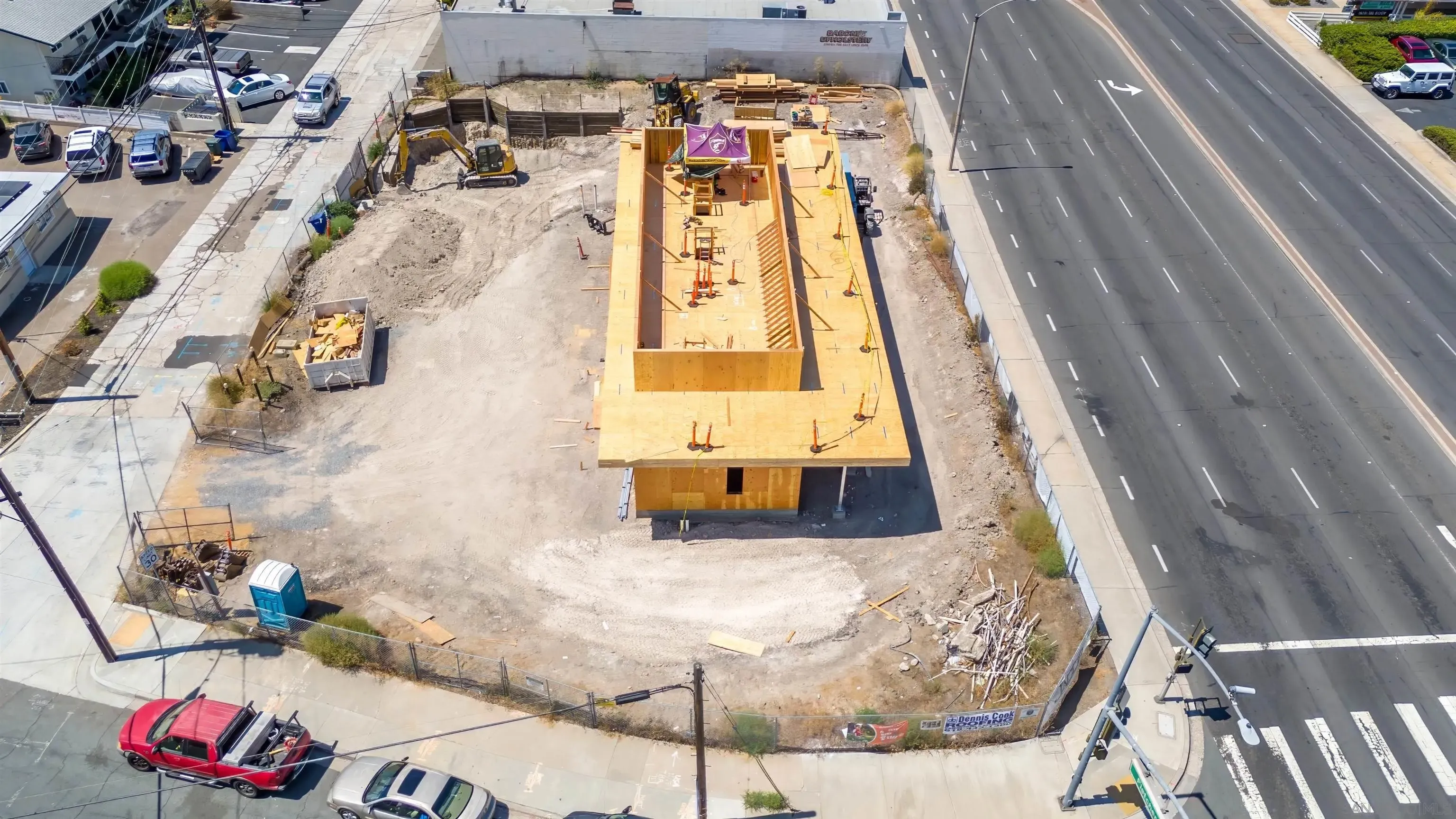 El Cajon, California 92020, United States, ,1 BathroomBathrooms,Commercial,Active,186203