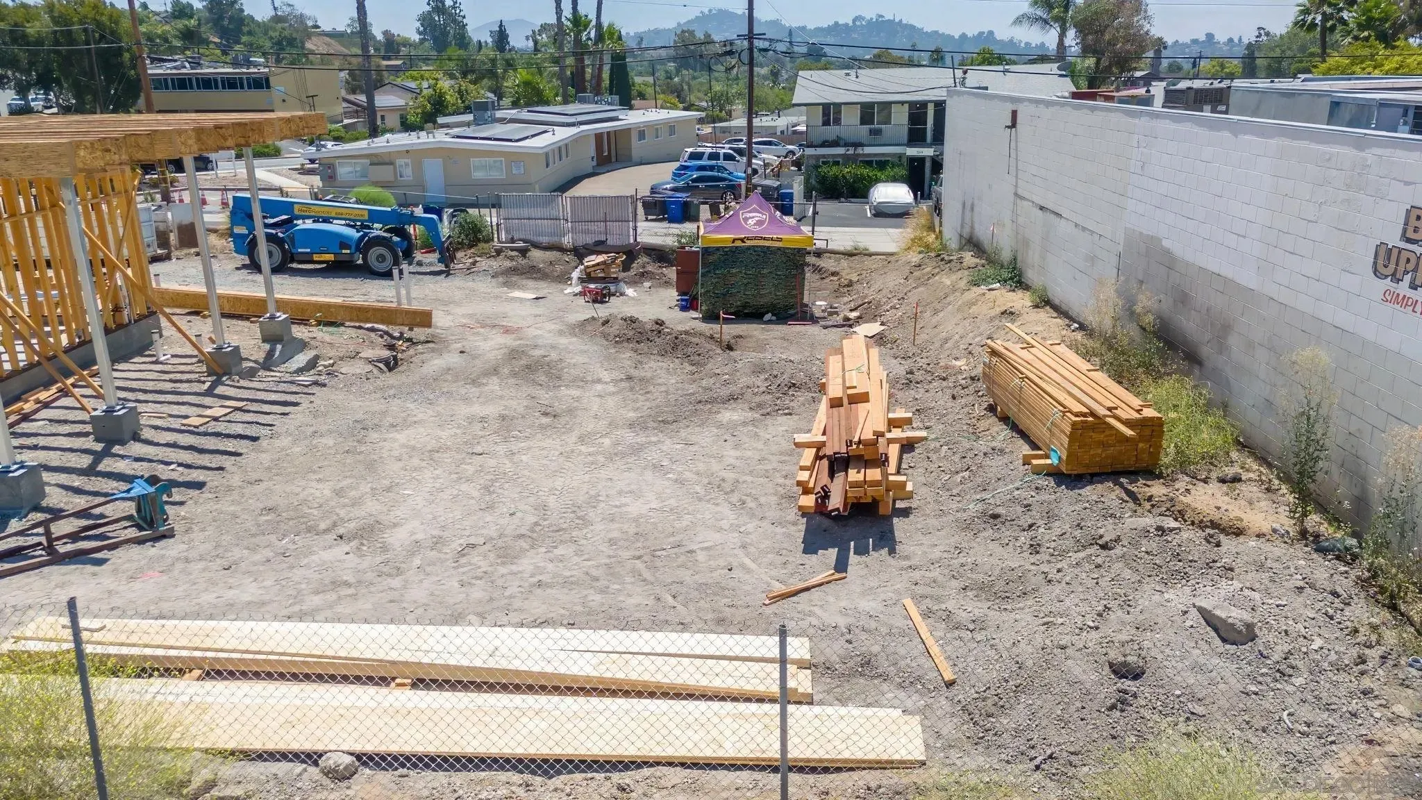 El Cajon, California 92020, United States, ,1 BathroomBathrooms,Commercial,Active,186203