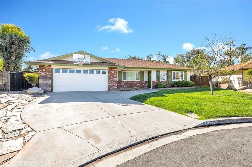 Photo of 26655 Del Rosa Dr, Hemet, CA 92544 (MLS # SW26061621)