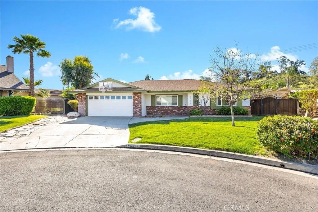 Photo of 26655 Del Rosa Dr, Hemet, CA 92544 (MLS # SW26061621)