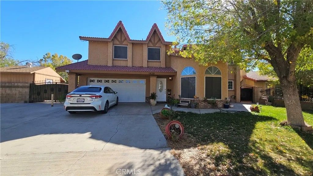 Photo of 1820 E Avenue J 10, Lancaster, CA 93535 (MLS # WS25251026)