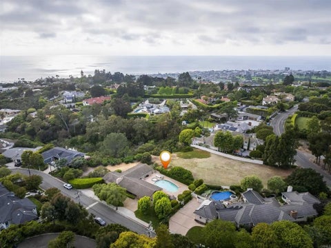 Photo of 1444 Rodeo Dr, La Jolla, CA 92037 (MLS # PTP2607962)
