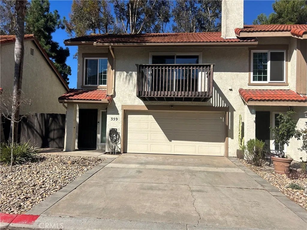 Photo of 359 Windy Ln, Vista, CA 92083 (MLS # OC26158060)