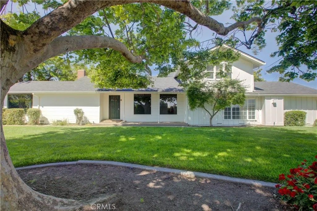 Photo of 4807 N Sperry Rd, Denair, CA 95316 (MLS # MC25269088)