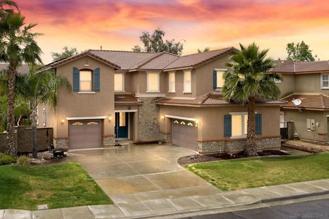 30243 Lamplighter Menifee CA 92584