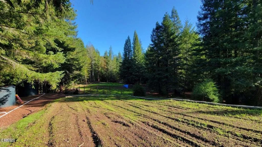 26030 Comptche Ukiah