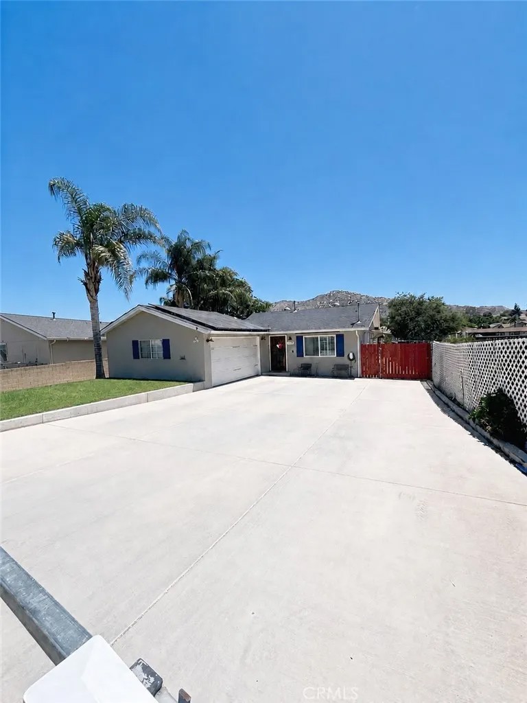 2359 Temescal