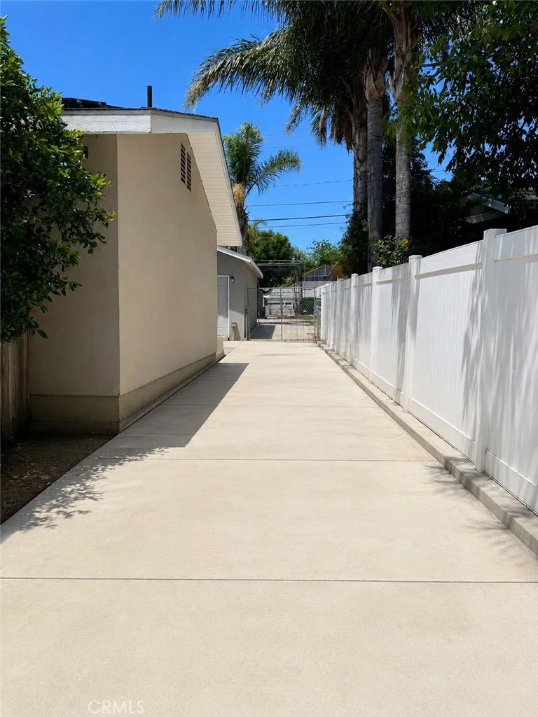 2359 Temescal