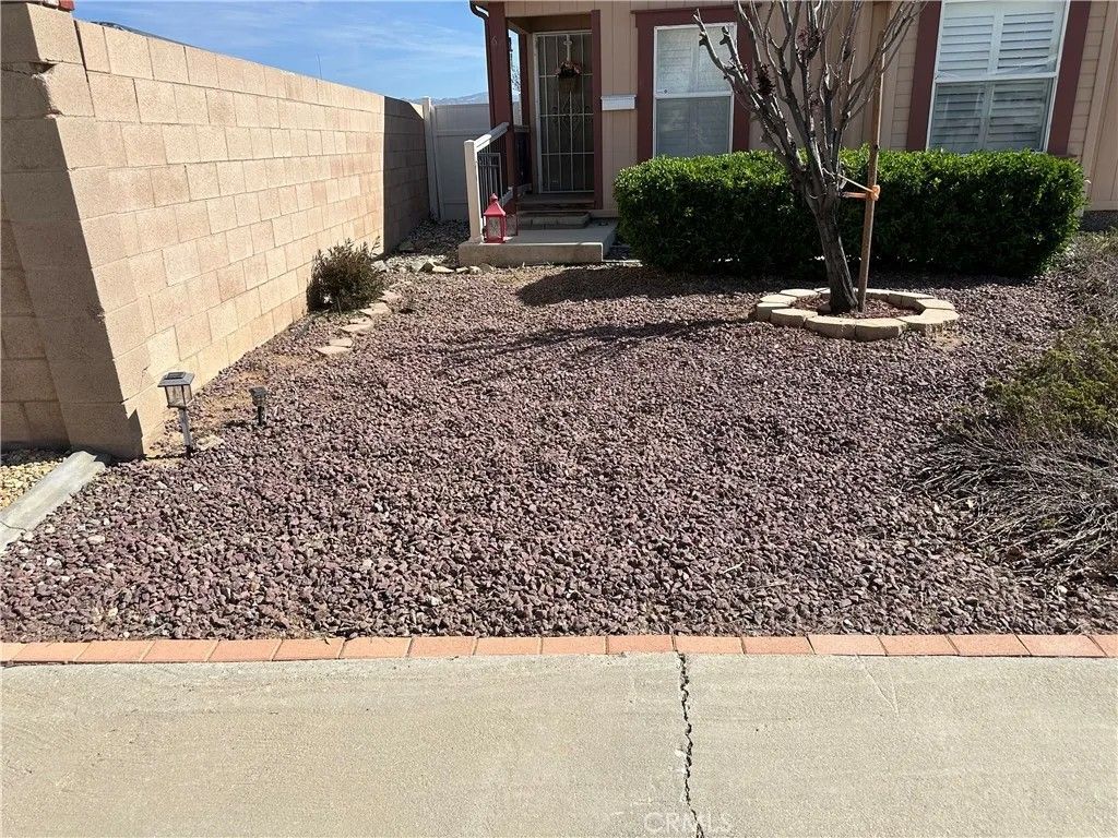 Photo of 22241 Nisqually Rd #67, Apple Valley, CA 92308 (MLS # HD26077224)