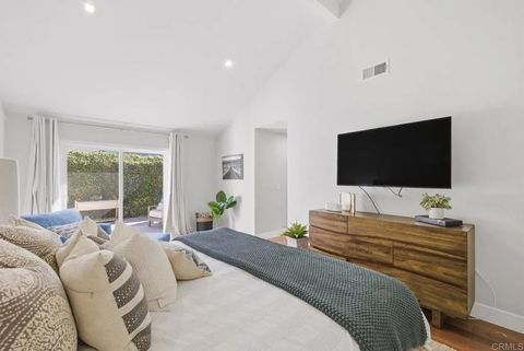 Tiny photo for 1541 Via Entrada Del Lago, San Marcos, CA 92078 (MLS # NDP2510486)