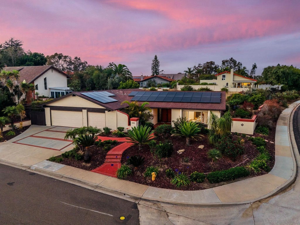 Photo of 1007 Passiflora Ave, Encinitas, CA 92024 (MLS # 260017891)