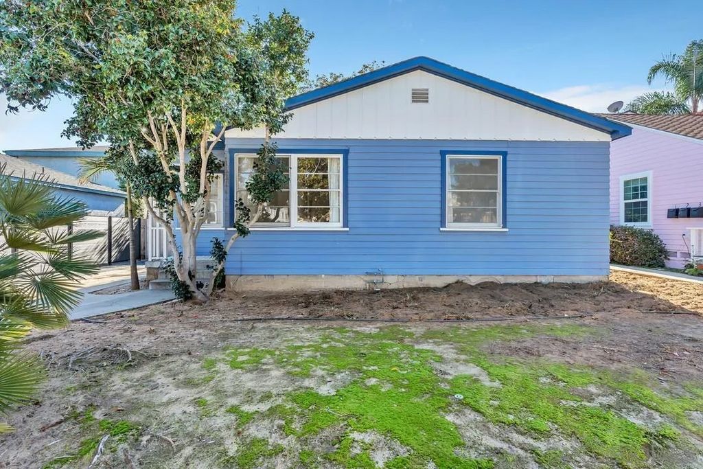 Photo of 1837 Oliver Avenue, San Diego, CA 92109 (MLS # 250045545)