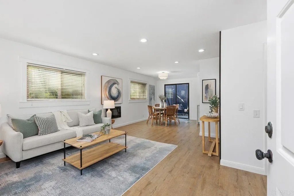 363 HEMLOCK Avenue C