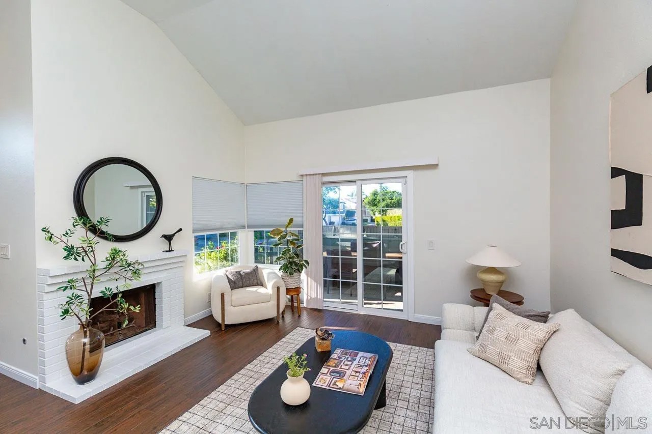 2953 Old Bridgeport Way